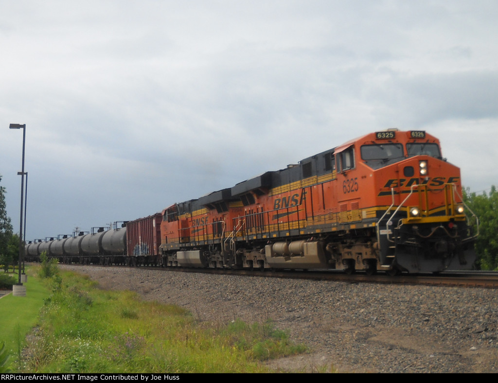 BNSF 6325 East